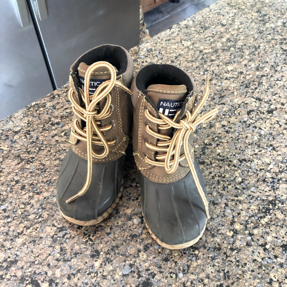 Toddler boots